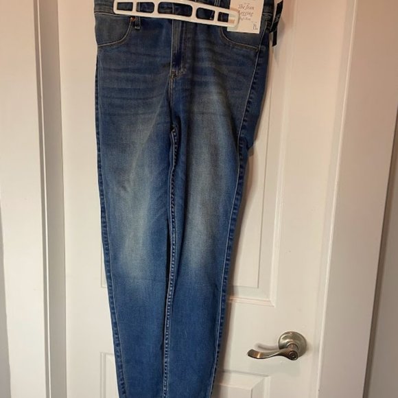 High Rise Jean Legging - Abercrombie + Fitch - Picture 4 of 4